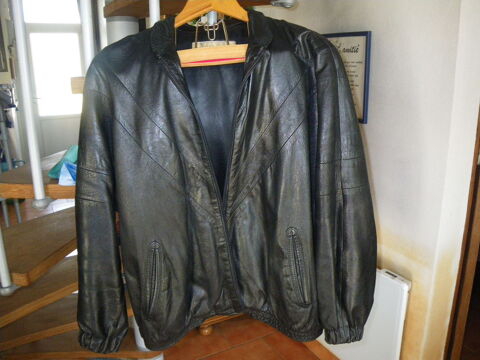 Blouson et Pantalon Cuir Noir Agneau très fin 105 Savigny-en-Véron (37)
