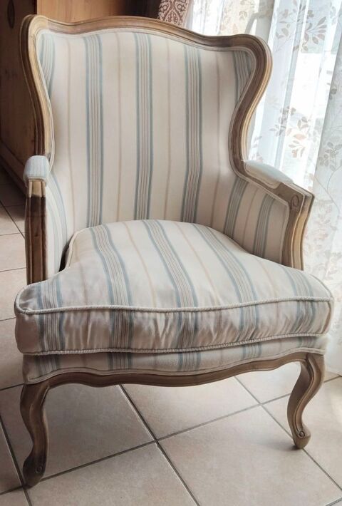Fauteuil Bergère à   oreilles style Louis XV Carbon-Blanc (33)