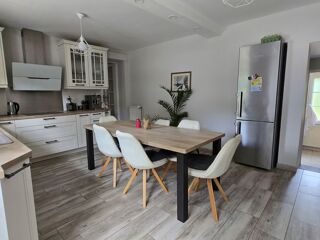  Propri�t�/ch�teau � vendre 9 pi�ces 176 m�