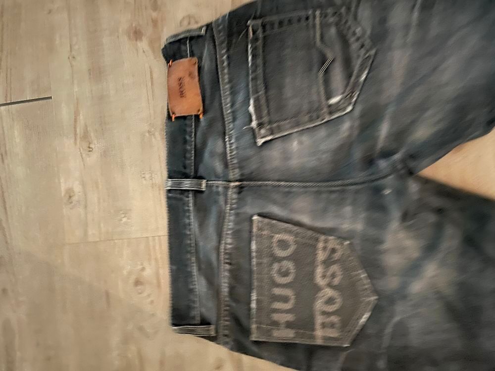 jeans et pantalon de marque un lot Vêtements