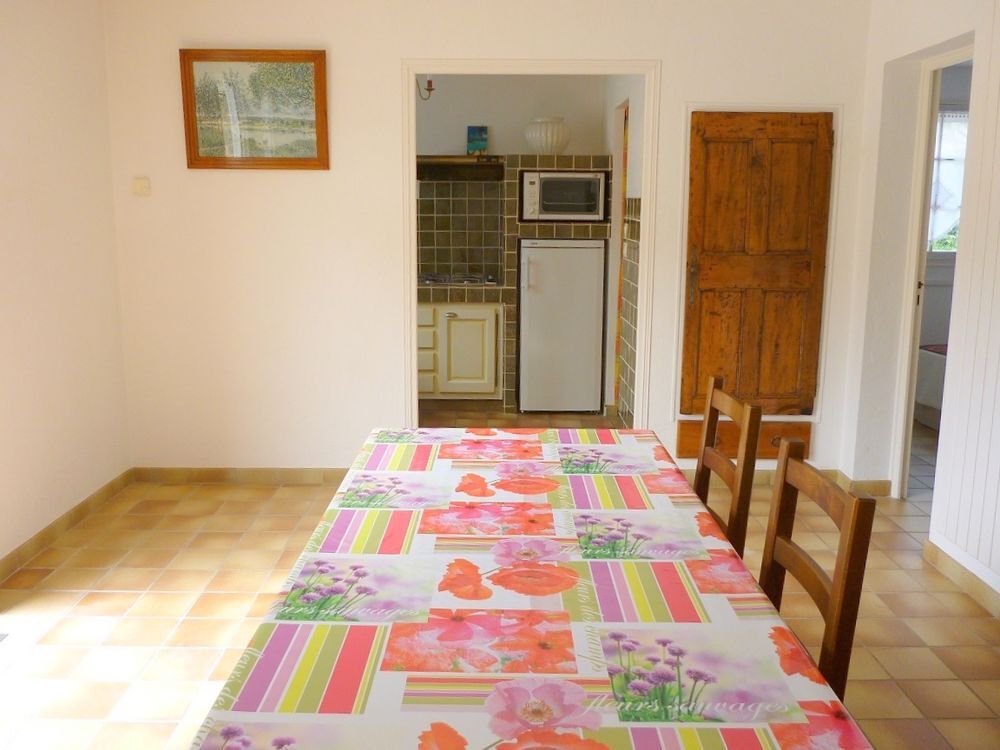    RDC de villa St-Rapha�l - parking  Provence-Alpes-C�te d'Azur, Saint-Rapha�l (83700)