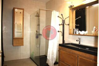  Maison � vendre 7 pi�ces 250 m�