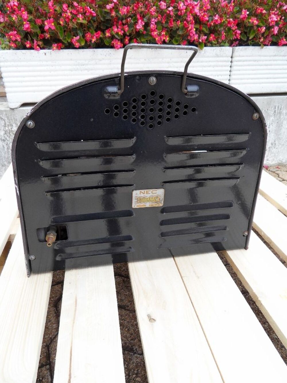 ANCIEN RADIATEUR GAZ NEC MONAGAZ VINTAGE
