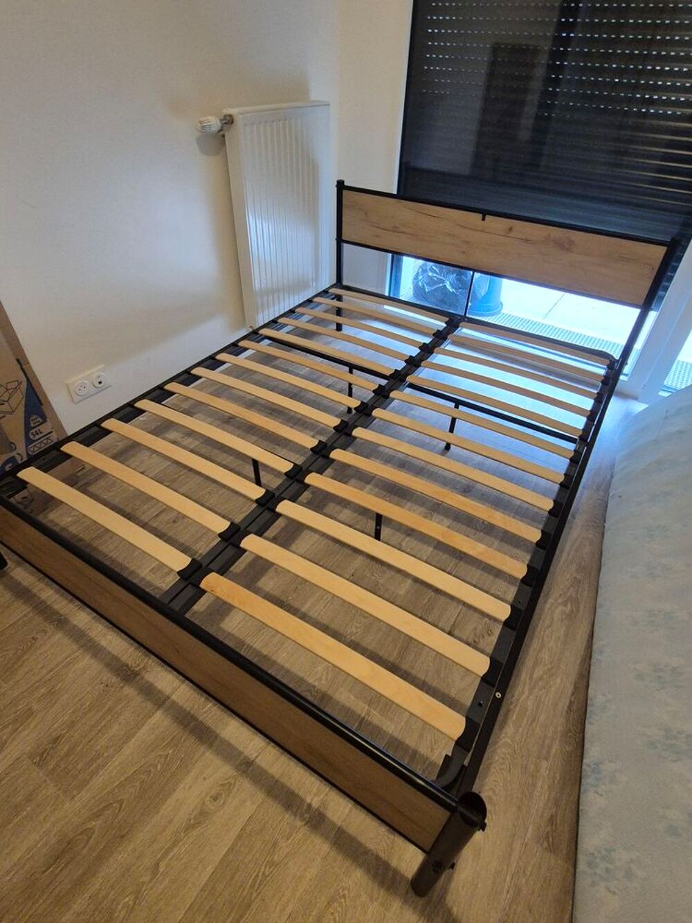 Lit 140x190cm Meubles