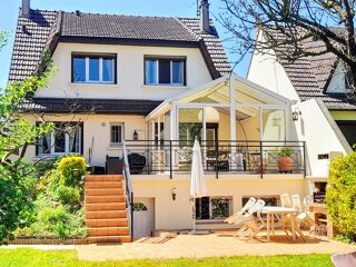  Maison  vendre 9 pices 191 m