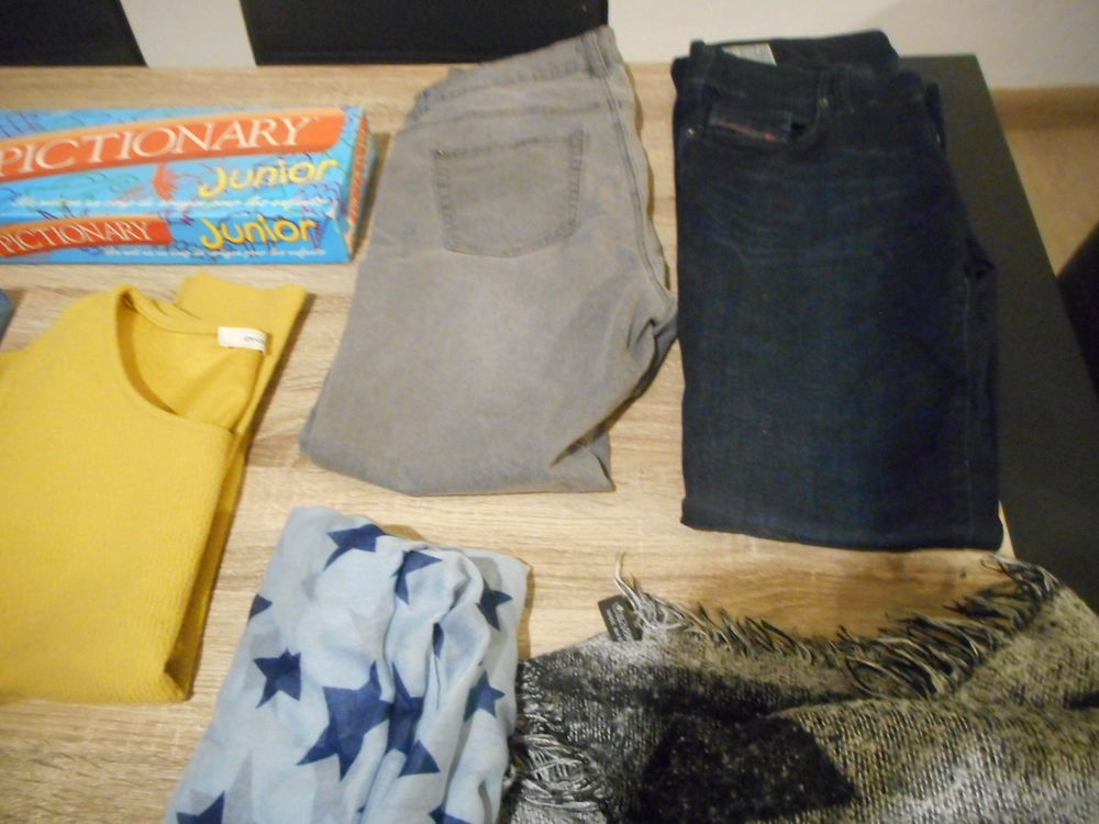 pantalons femme ,pull,haut manches longues,chaussures talons Vêtements