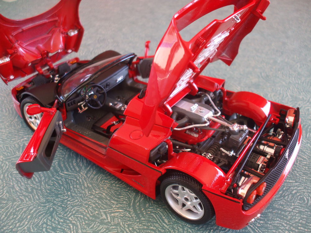 REF: 3352 FERRARI F50 CABRIOLET ROUGE 1995 Jeux / jouets