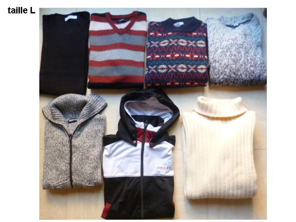 PULLS homme taille L - 
Vêtements