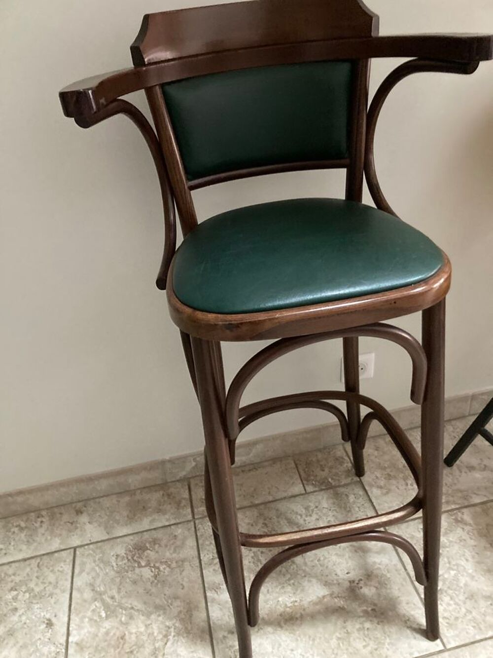 chaise haute avec mange debout Décoration