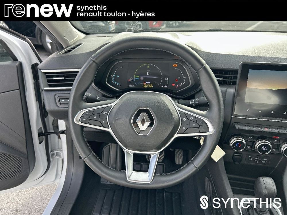 Clio V Clio E-Tech full hybrid 145 Equilibre 2022 occasion 83160 La Valette-du-Var
