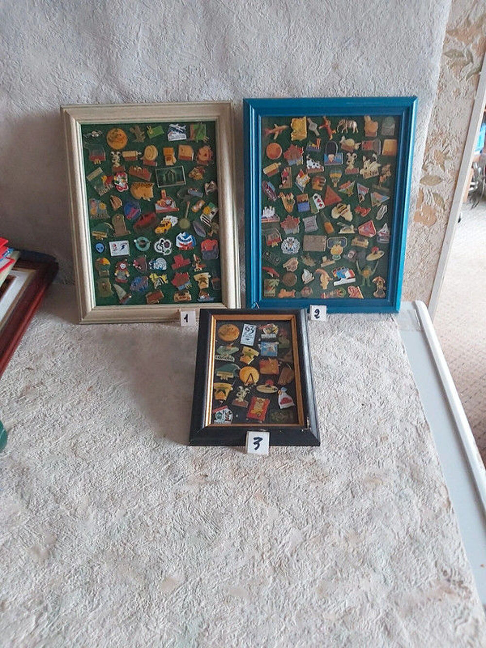 lot de pins 