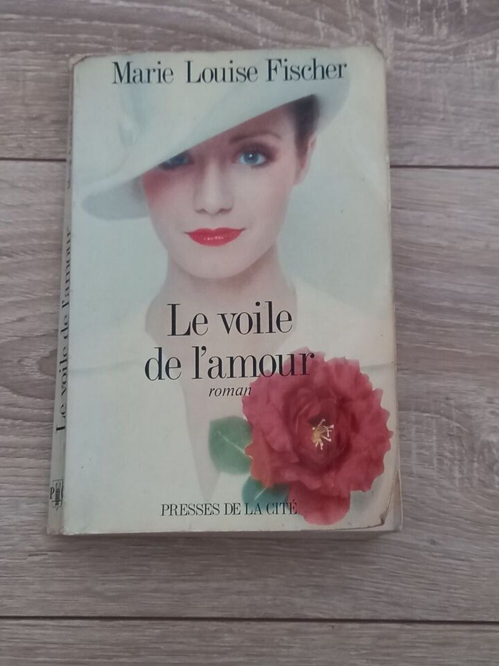 Livre "le voile de l'amour" de Marie-Louise Fischer Livres et BD