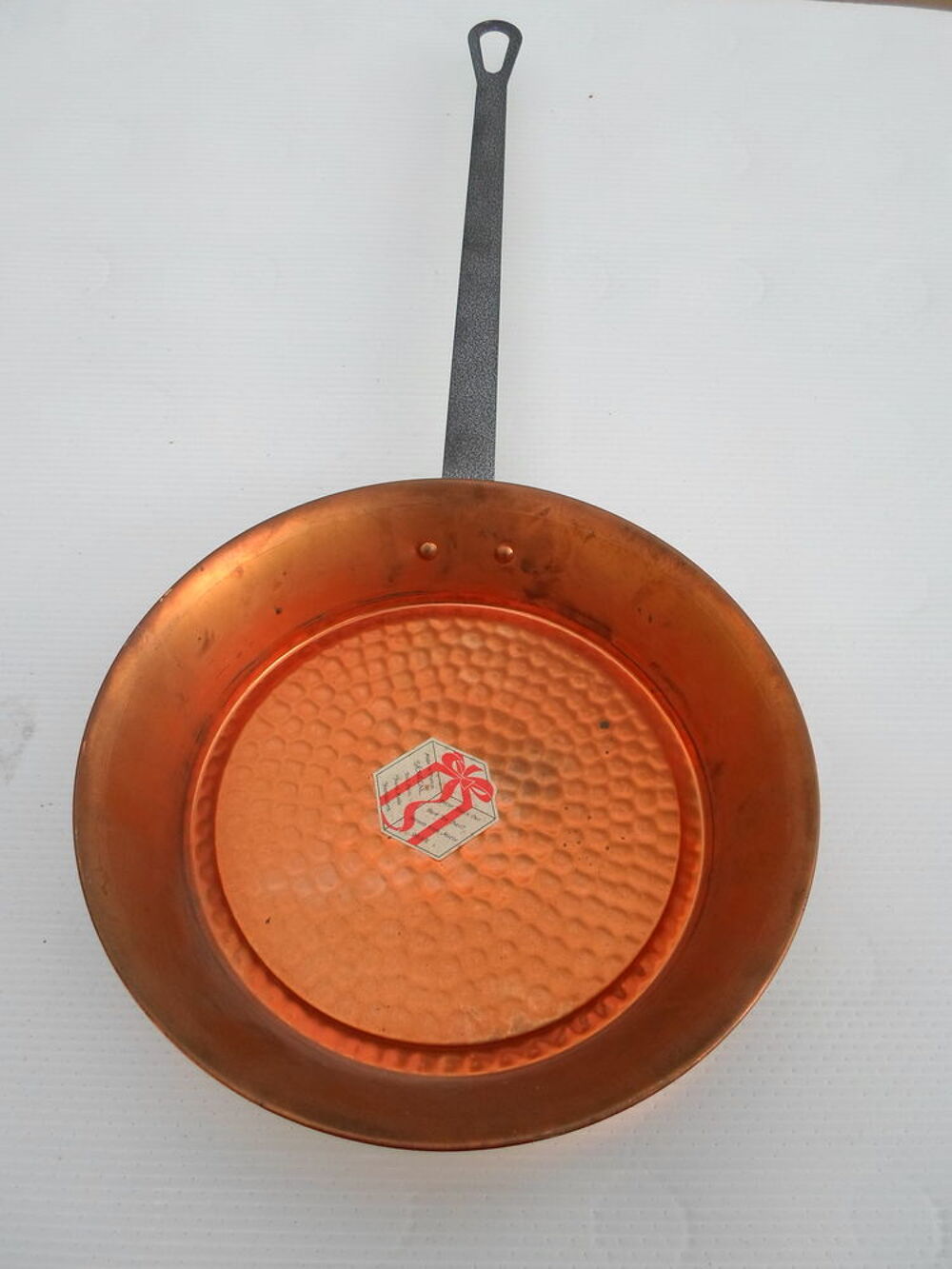 POELE en cuivre et laiton Décoration
