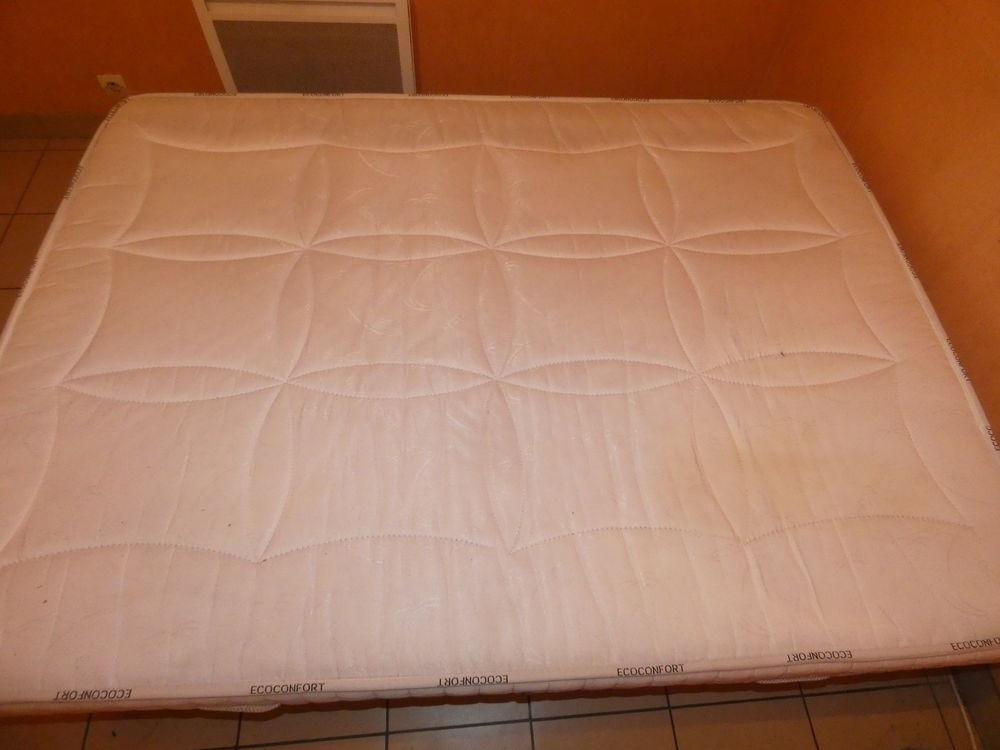 matelas + sommier 140 cm ,haute qualit&eacute; Meubles
