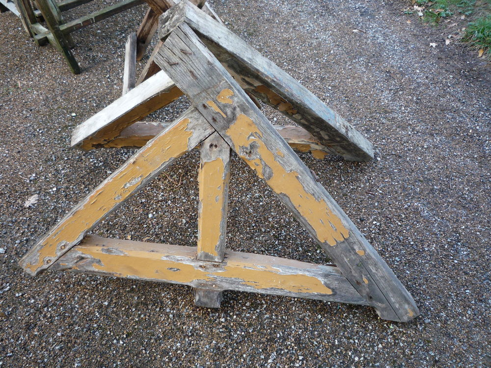 Tr&eacute;teaux/ch&egrave;vre/boiserie Bricolage