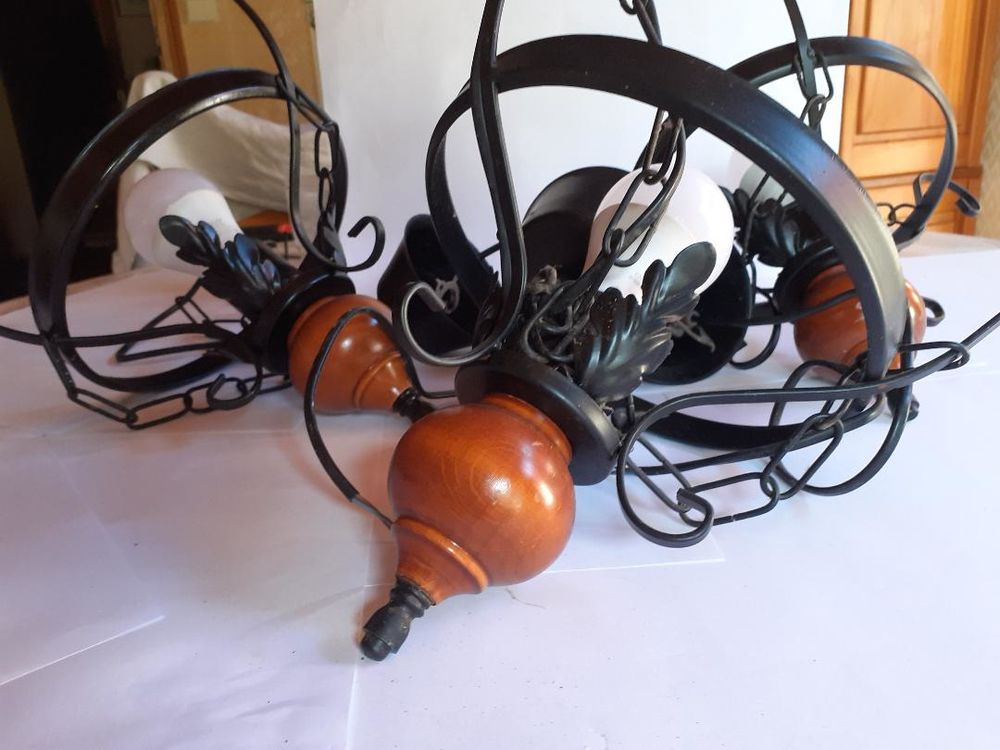 LUSTRES Décoration