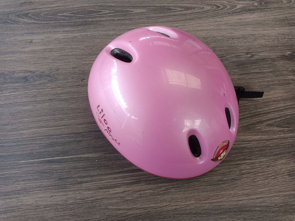 Casque v&eacute;lo ou rollers fille Sports