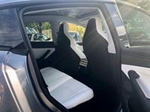 Model Y MODEL Y PERFORMANCE 515 AWD 2026 occasion 69006 Lyon