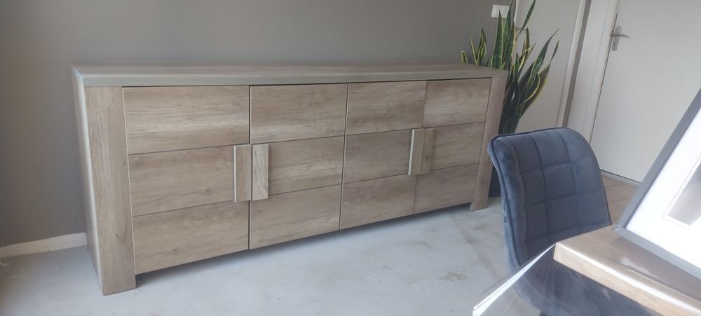 Buffet ch&ecirc;ne Meubles