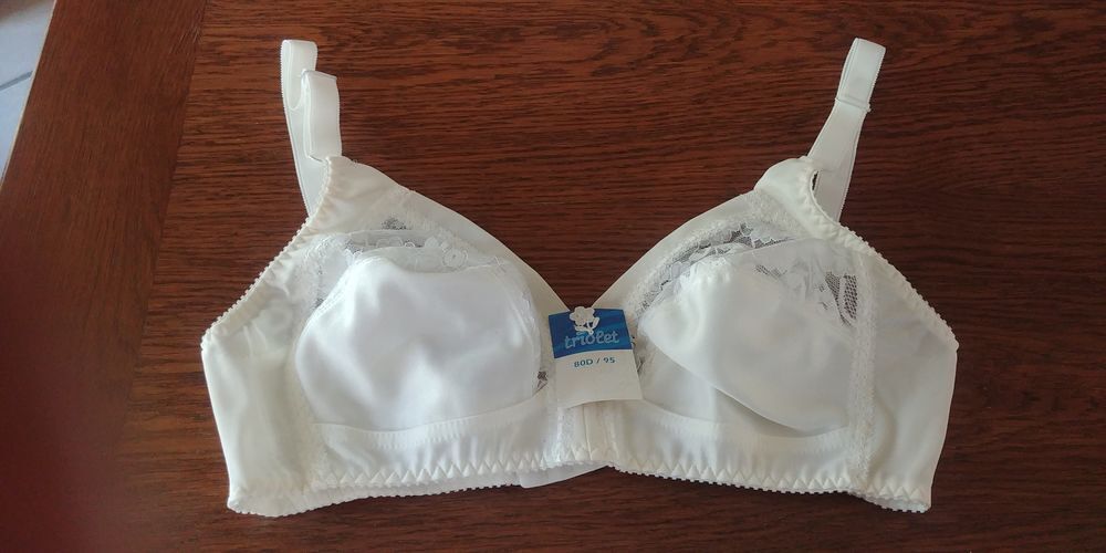 soutien - gorge Triolet &eacute;cru Vtements