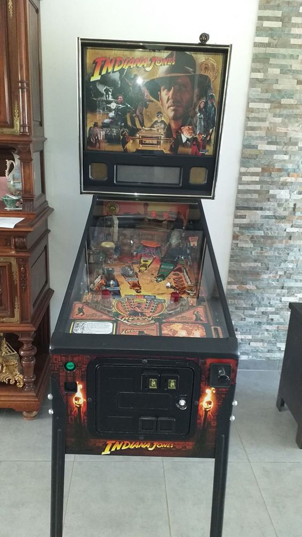 D&eacute;barrasse ancien flipper de bar hs en panne et a restaurer. Audio et hifi