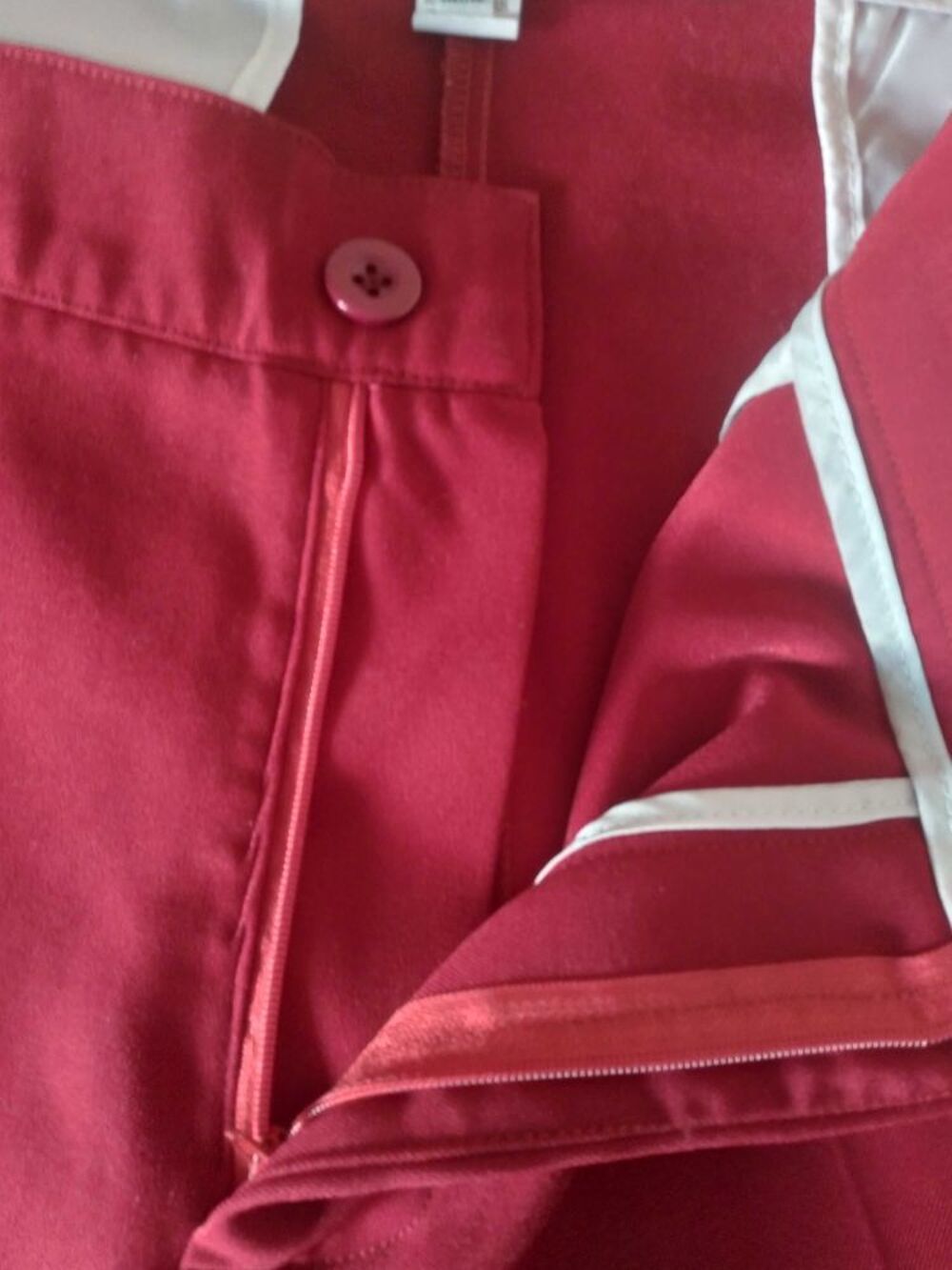 pantalon homme tr&egrave;s bon etat Vêtements