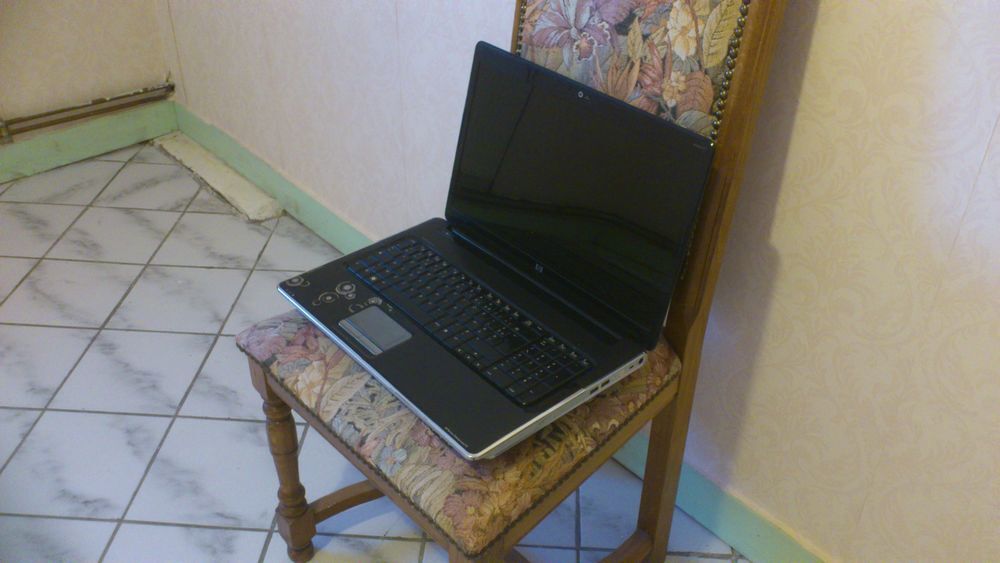 HP DV7 2040ef, 17,3 pouces windows 10
Matériel informatique