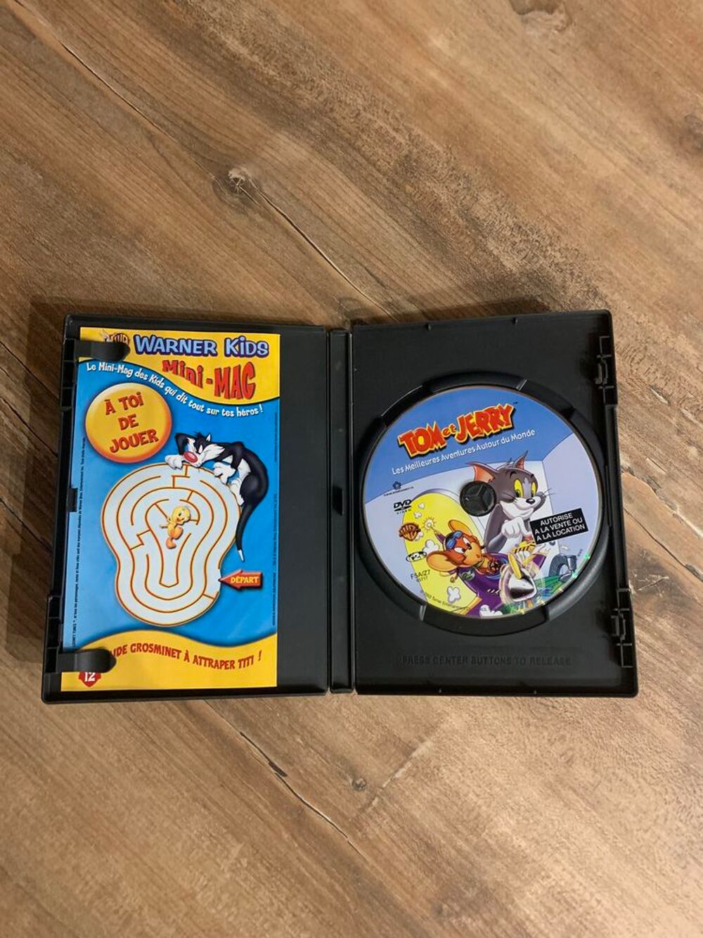 DVD &acute;&acute; Tom et Jerry - 10 &eacute;pisodes &acute;&acute; DVD et blu-ray