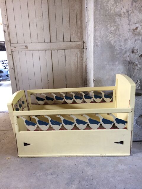 TRES JOLI LIT ENFANT DECO OIE VINTAGE 0 Pontoise (95)