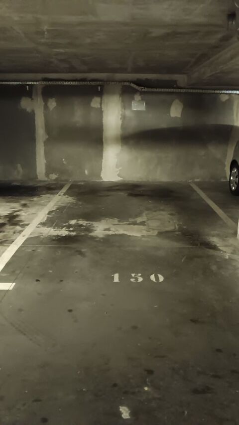  Parking / Garage � louer 12 m�