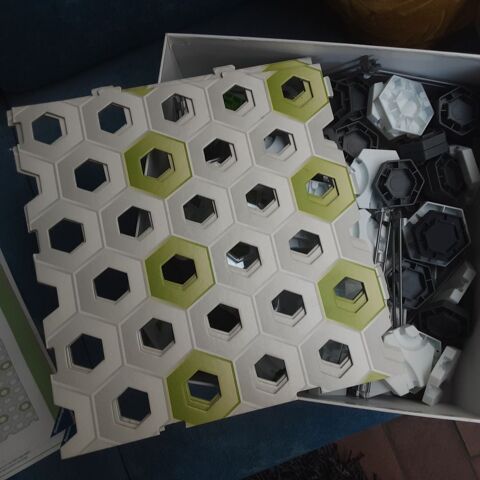  JEU G?AVITRAX  8-99 0 Perpignan (66)