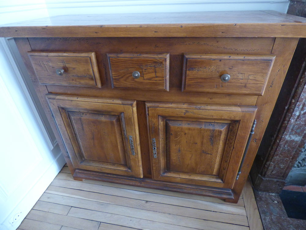 Buffet en bois massif Meubles