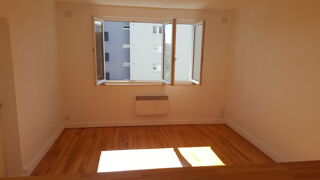  Appartement � louer 4 pi�ces 62 m� Rochefort