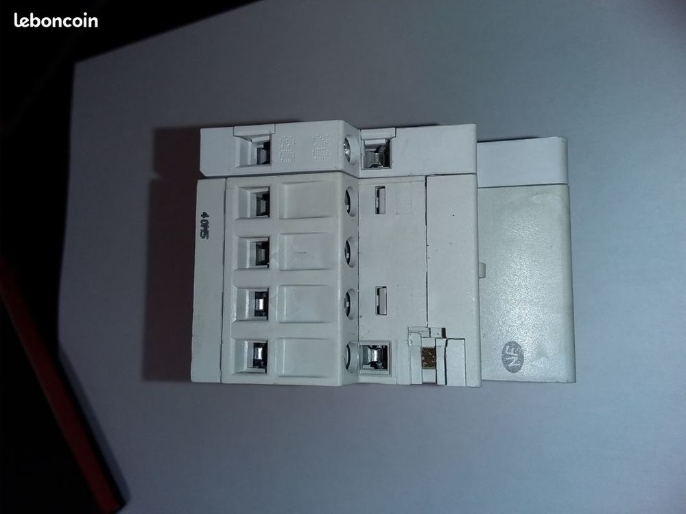 Contacteur mg muliti9 ct 15384
Bricolage