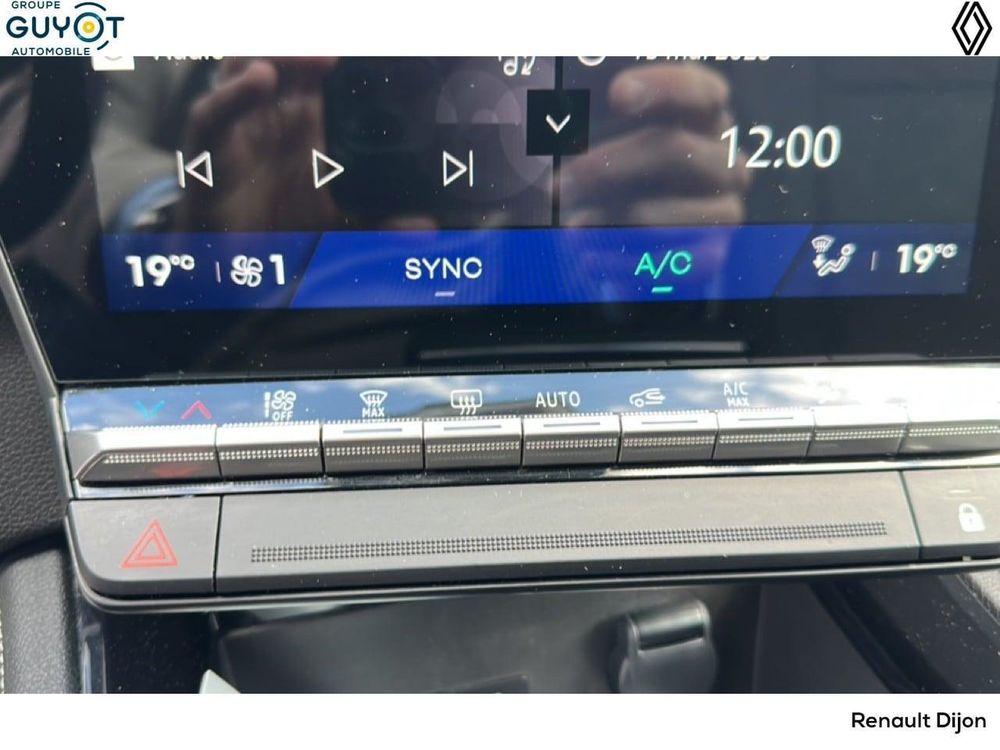 Austral full hybrid E-Tech 200 ch Techno 2025 occasion 21000 Dijon