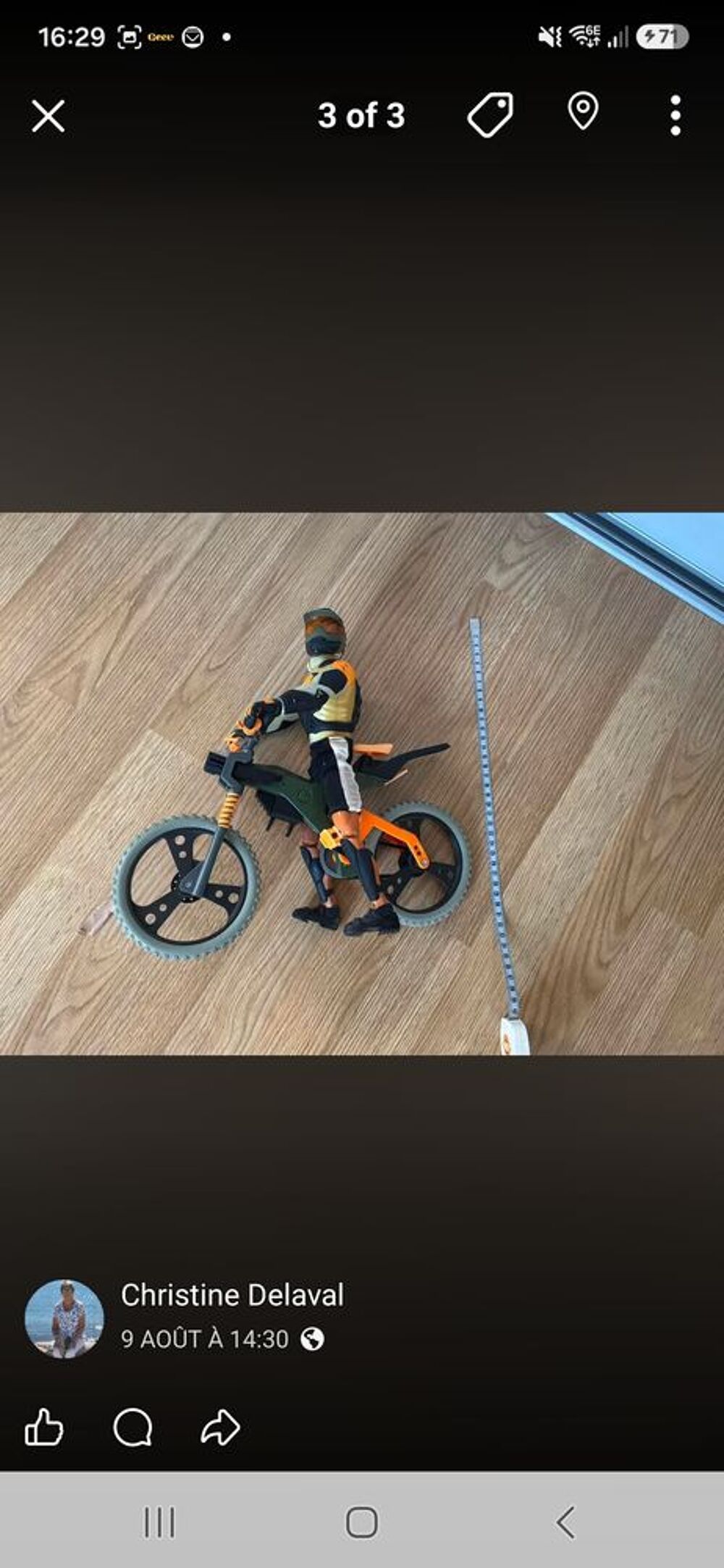 Voitures, v&eacute;lo 
VINTAGE
FAIRE OFFRE Jeux / jouets