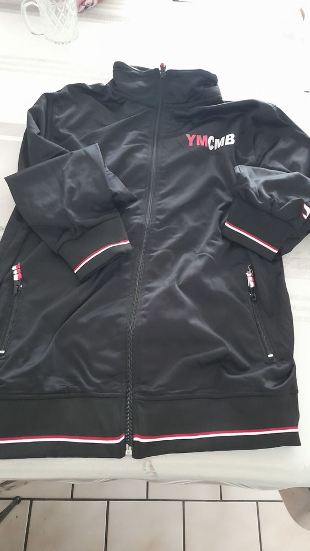 Veste de surv&ecirc;tement d&icirc;ne marque du rappeur Vêtements enfants