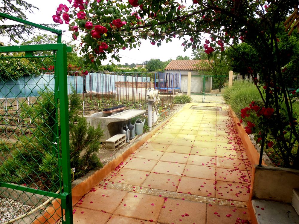   Aux portes d'Anduze, gîte 6 personnes, piscine, clim, wifi Languedoc-Roussillon, Lézan (30350)