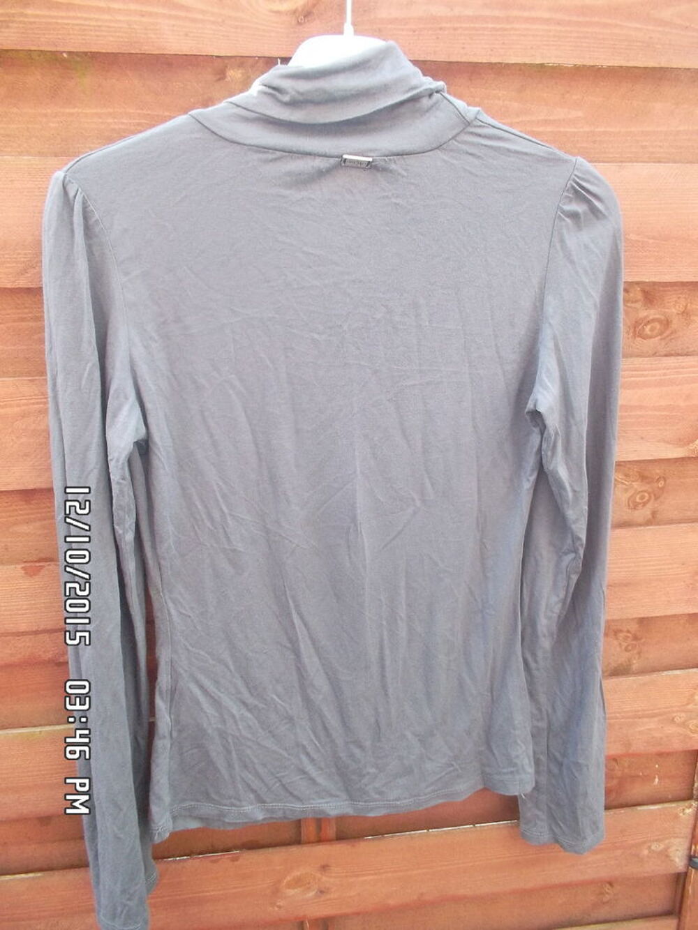 SOUS PULL GRIS T.1*JUSTE 1E*KIKI60230 Vêtements
