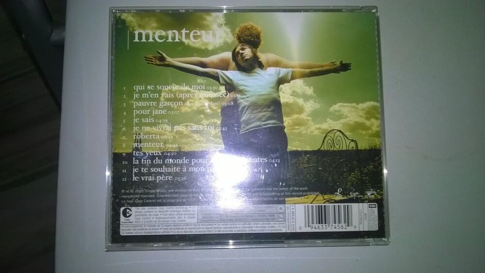 CD Menteur 
Cali
2005
Excellent etat CD et vinyles