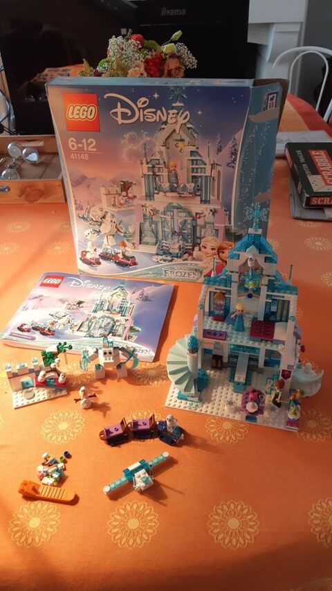 LEGO Disney Princess - Le palais des glaces magique d?Elsa - 41148 - Jeu de Construction 40 Saumur (49)