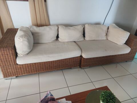 salon grand canap et 1 fauteuil rotin d'occasion. 300 Les Abymes (97)