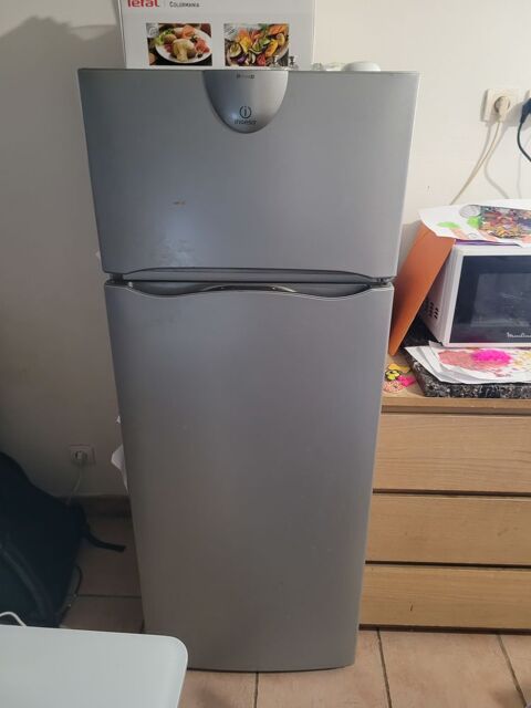 réfrigérateur INDESIT RAA 24 S (0) 80 Marseille 2 (13)