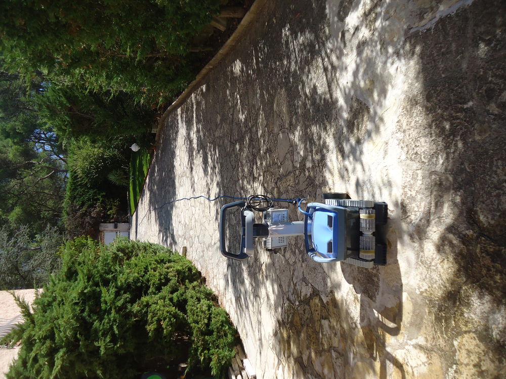ROBOT DE PISCINE DOLPHIN M 600 AVEC CADDY Bricolage