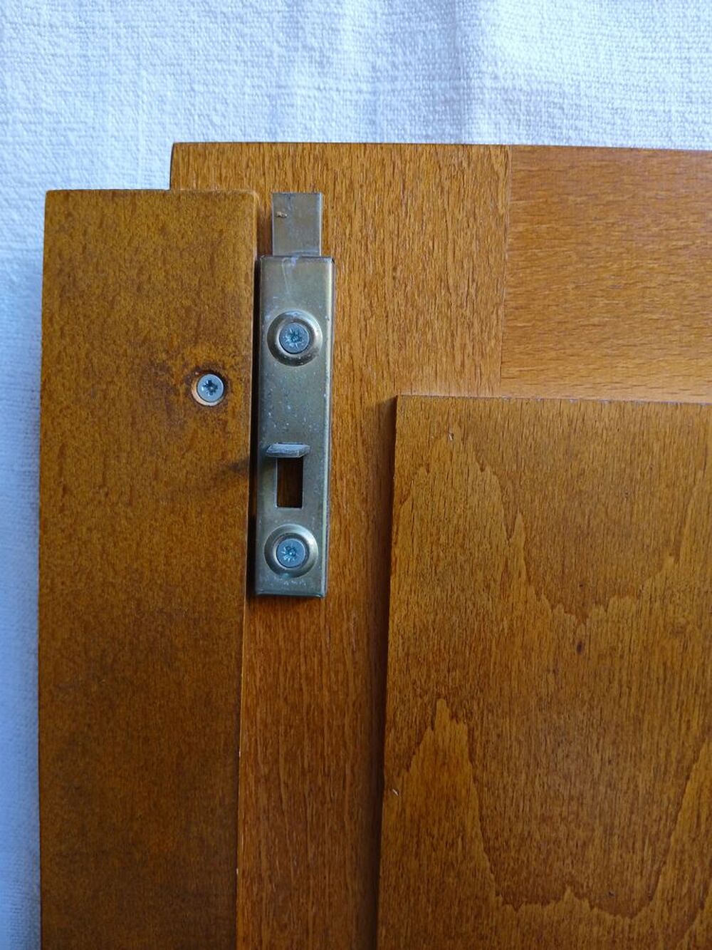 PETITES PORTES POUR MEUBLE + PLATEAU TELE ORIENTABLE Meubles