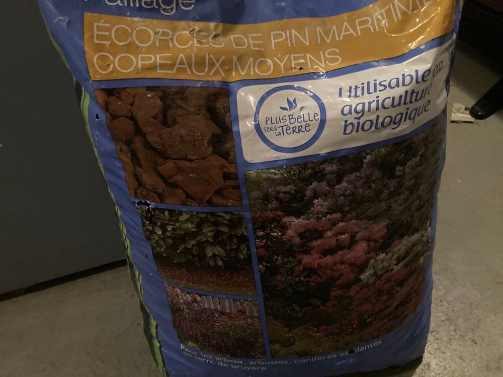 &Eacute;corce de pin Jardin