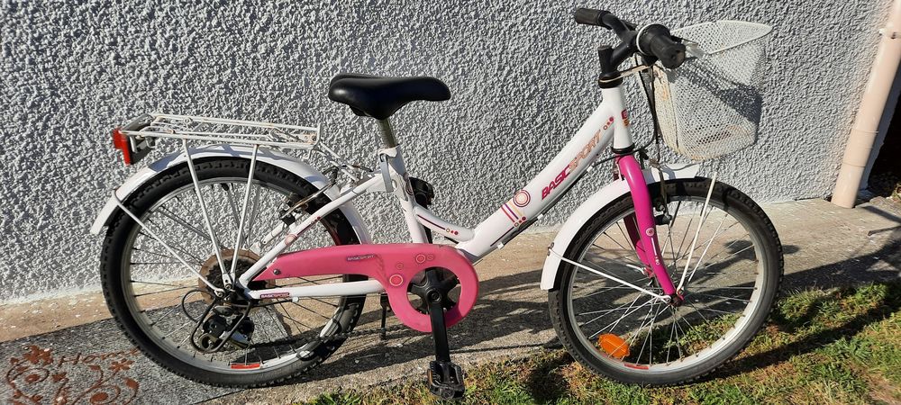 V&eacute;lo enfant taille 20 pouces Vélos