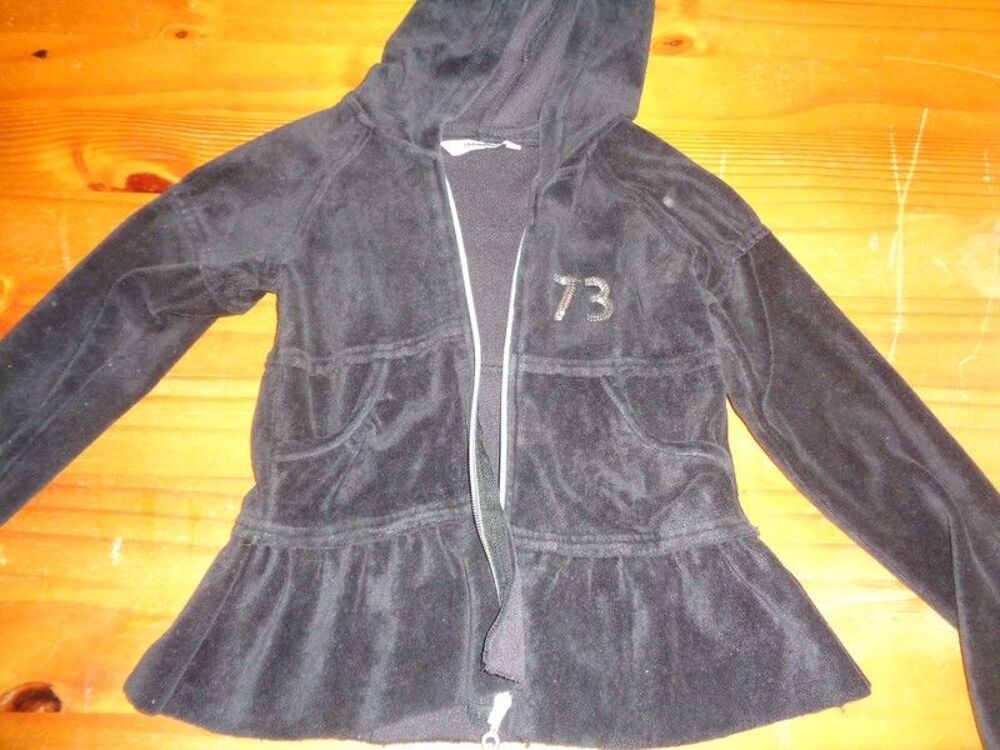 Veste &agrave; capuche velours noir 3 Pommes 8 ans en TBE &agrave; 5 euros Vêtements enfants
