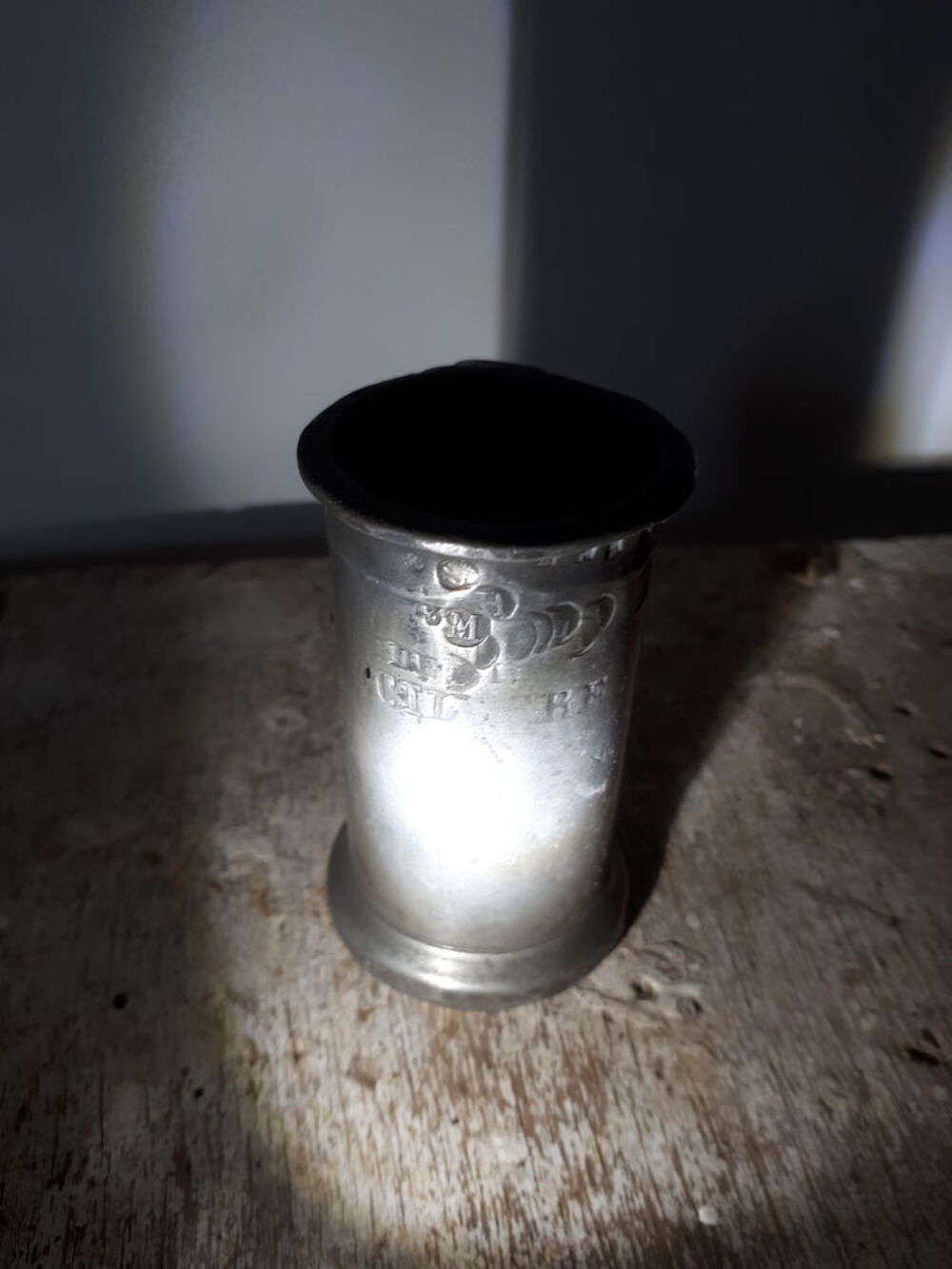 S&eacute;rie de mesures en &eacute;tain Décoration