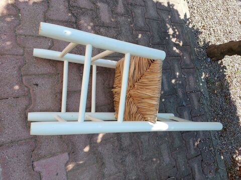 chaise assise paille Saint-Laurent-de-la-Salanque (66)
